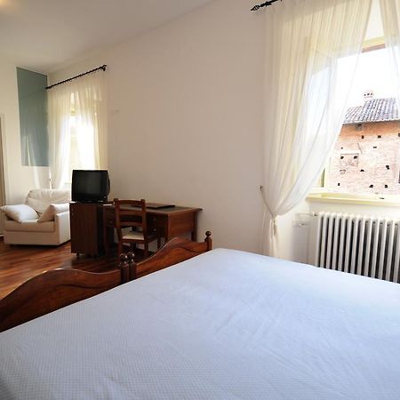 Guest House Domus Urbino Dış mekan fotoğraf